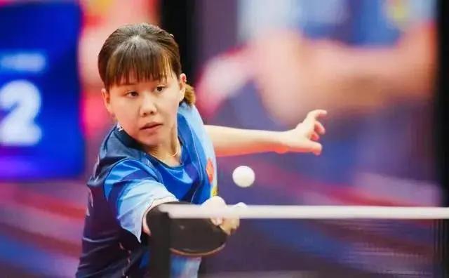 的中场之一 的中场之一